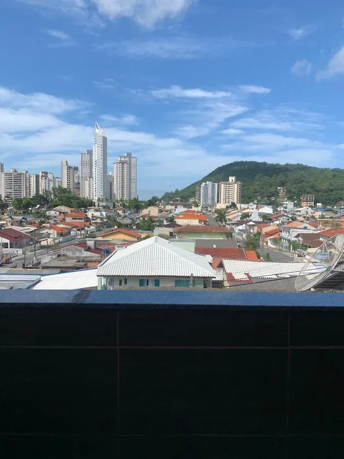 Vila Casa 3 Andares Piscina E Mesa De Sinuca Itajaí 0*,