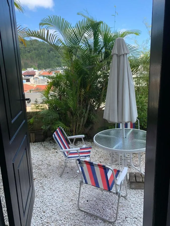 Vila Casa 3 Andares Piscina E Mesa De Sinuca Itajaí